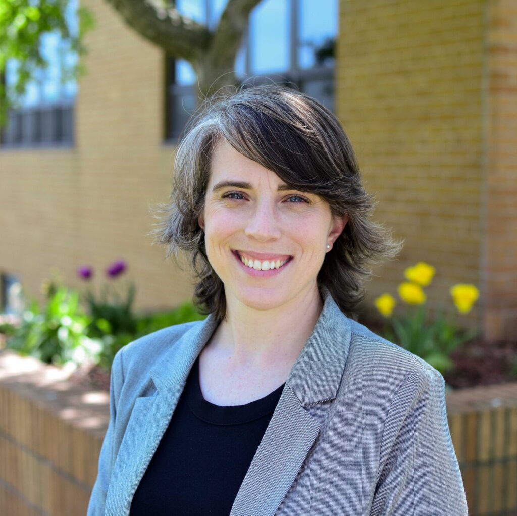 Hillary Caron – Van Der Kolk
