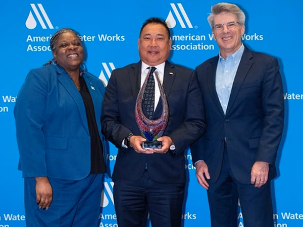 fuller-award-ken-kawahara-2025
